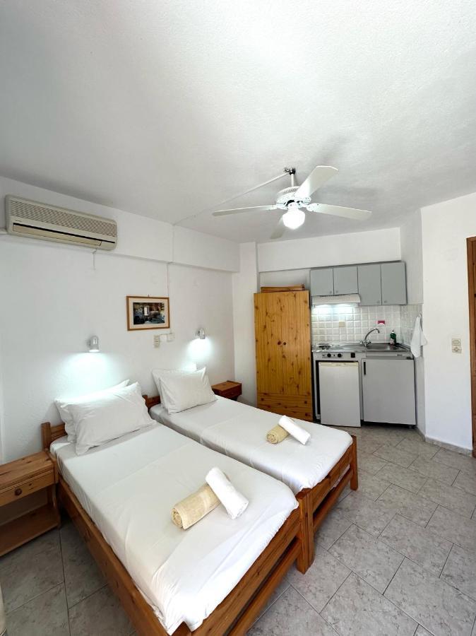 Lissos Rooms Sougia Exterior foto
