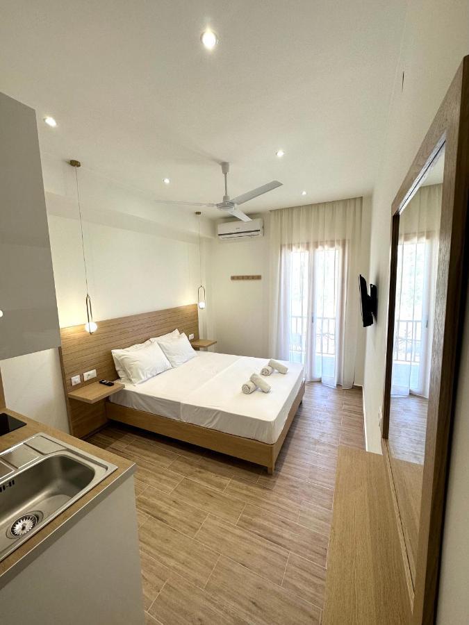 Lissos Rooms Sougia Exterior foto